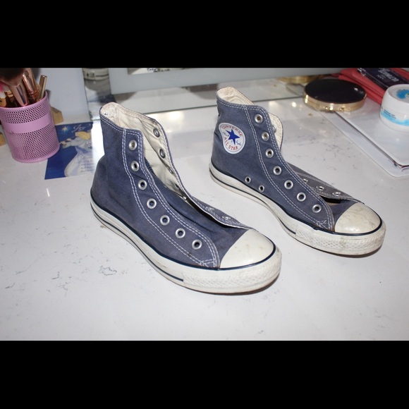 converse - Picture 2 of 5